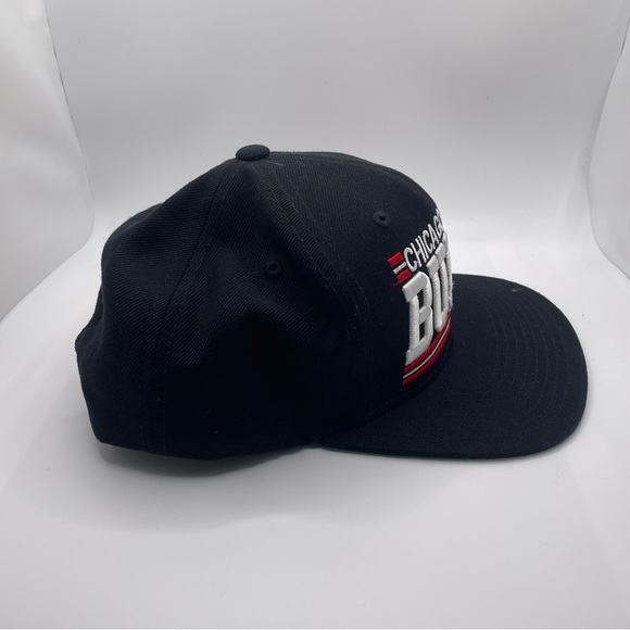 CHICAGO BULLS MITCHELL & NESS SNAPBACK HAT ADULT ADJUSTABLE Embroidered Black - Picture 4 of 8